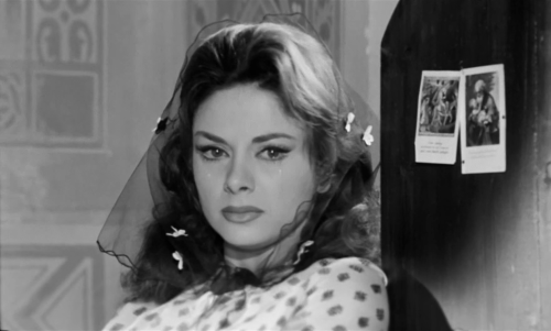La grazia, il talento, l'amore con Fellini: Sandra Milo e l'età d'oro del cinema italiano
