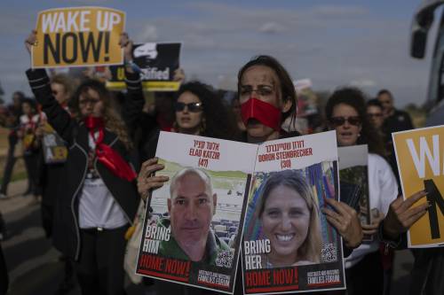 Si tratta sugli ostaggi: ipotesi di 45 giorni di tregua per il rilascio di 35 israeliani