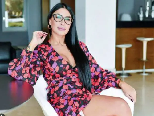 "Io, la sorella di Elettra Lamborghini". In tribunale colpo di scena col Dna