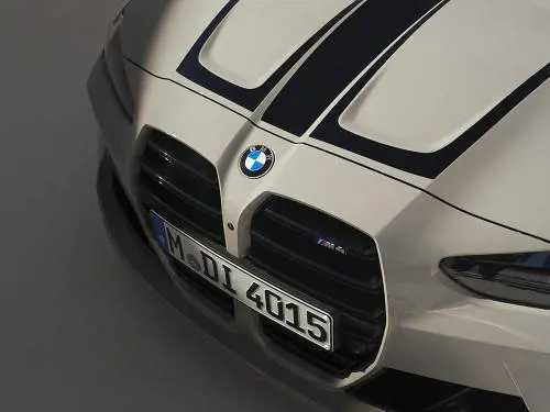 Nuova BMW M4: fino a 530 cavalli per il sei cilindri biturbo 