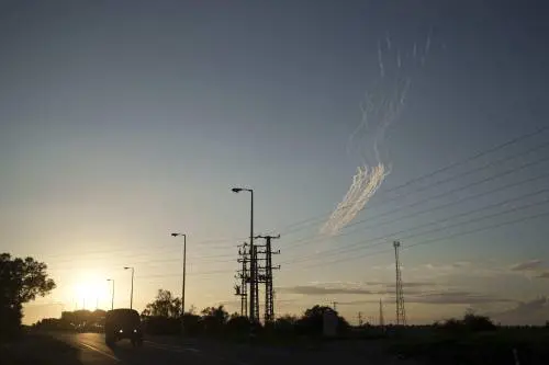 Dietrofront delle milizie pro-Iran contro gli Usa: "Fermiamo gli attacchi"