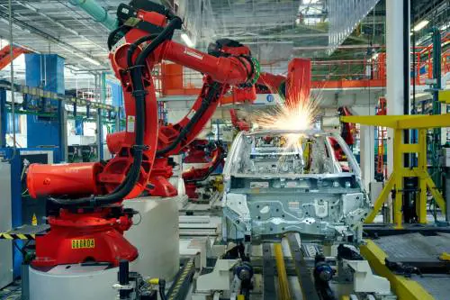 Stellantis, due mesi di cassa integrazione a Mirafiori: ecco i modelli bloccati