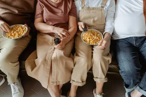 Glicemia e over 60, i valori normali e come tenerli sotto controllo