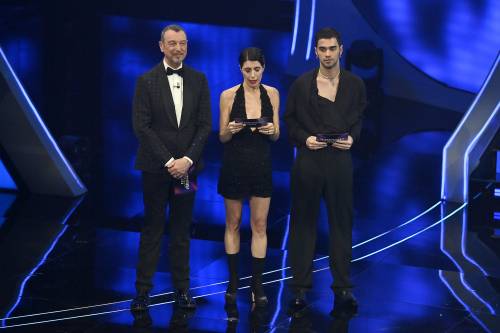 Sanremo 2024: ecco il look della seconda serata del Festival di Maninni