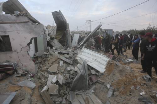 "Stop all'offensiva su Rafah": la Corte dell'Aia blocca Israele. Ma partono i raid