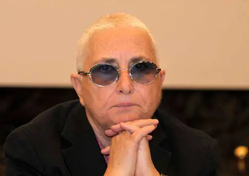 Quella figlia prigioniera alla ricerca della verità