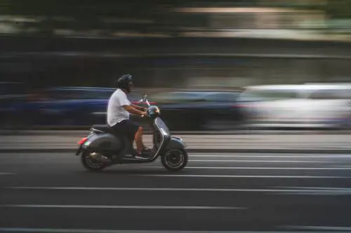 "Sì" agli scooter 125 su autostrade e tangenziali