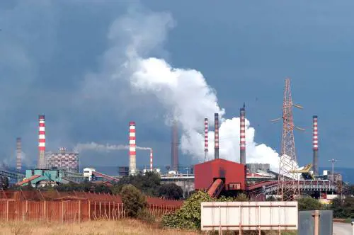 Ex Ilva, Invitalia chiede l'amministrazione straordinaria: cosa può cambiare