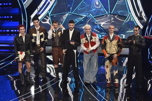 Sanremo 2024: ecco il look della terza serata del Festival di Fred De Palma