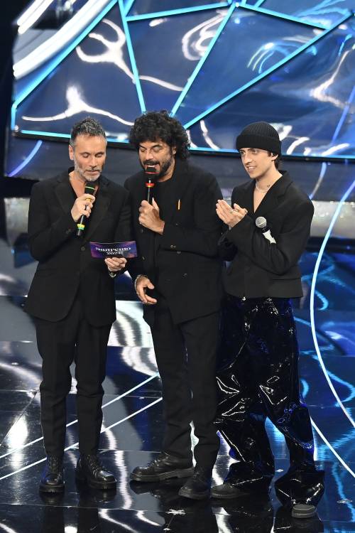 Sanremo 2024: ecco il look della terza serata del Festival di Renga e Nek