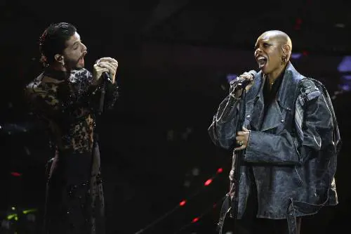 Sanremo 2024: ecco il look della quarta serata del Festival dei Santi Francesi