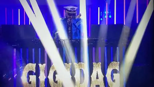 Un tuffo nel passato dopo la malattia: Gigi D'Agostino torna dj a Sanremo