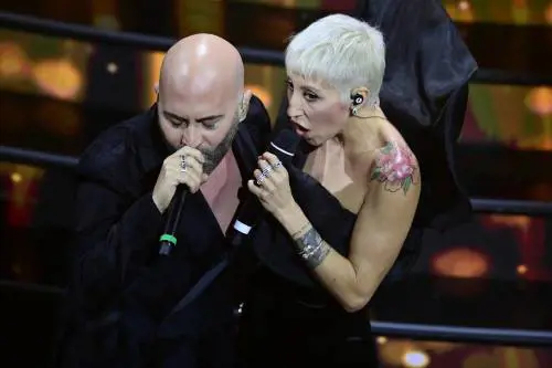 Sanremo 2024: ecco il look della quarta serata del Festival dei Negramaro