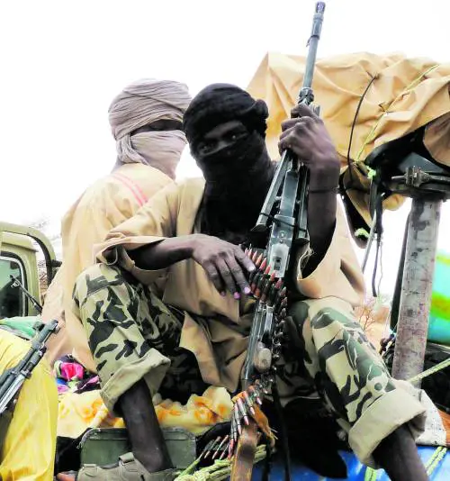 Mali, liberati i tre ostaggi italiani sequestrati nel 2022. Rientrati in Italia. Meloni: "Grazie all'Aise"