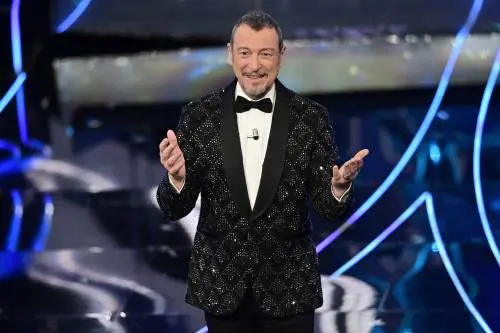 Sanremo, esce la classifica provvisoria: il podio. L'ira di Amadeus
