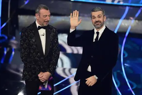 Sanremo 2024: ecco il look della finalissima del Festival di conduttore, co-conduttore e ospiti