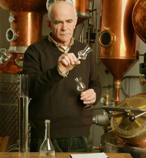 Capovilla, il distillatore che ama la frutta