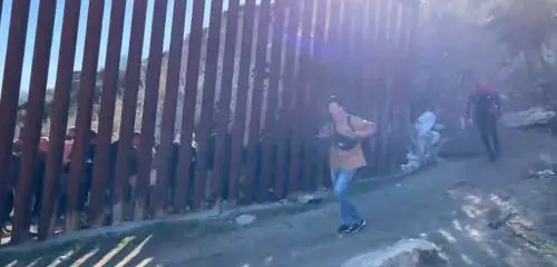 "Usati come armi e spie": così la Cina sfrutta la crisi dei migranti tra Usa e Messico