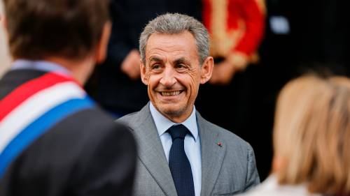 "Finanziamento elettorale illecito". Sarkozy condannato a un anno di carcere