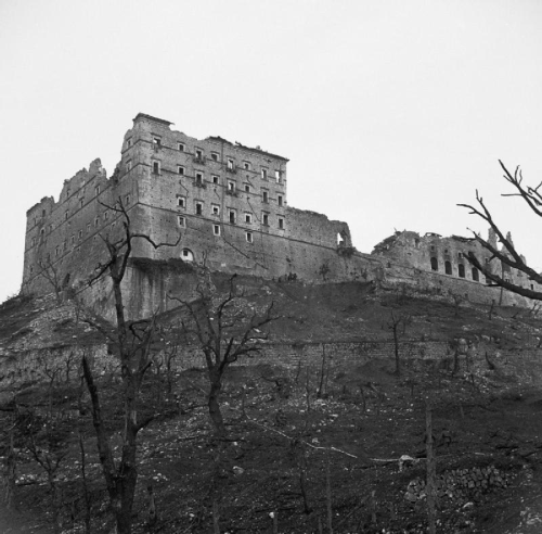 80 anni fa il bombardamento alleato su Montecassino
