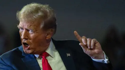 Trump alla sbarra, c'è la data del primo processo: ecco quando sarà in tribunale