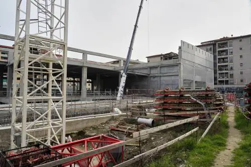 Firenze, crollano le accuse a Esselunga: "Errore di progettazione"