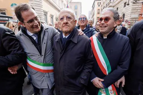 Marcetta su Roma e insulti sessisti. E se i "fascisti" fossero a sinistra?