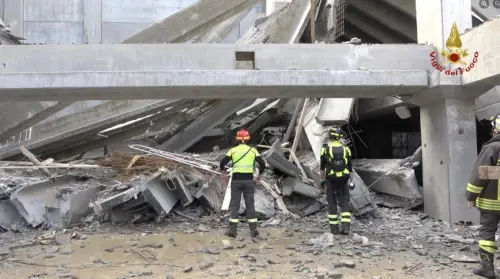 Tragedia di Firenze, ecco perché la trave è crollata: le ipotesi della procura