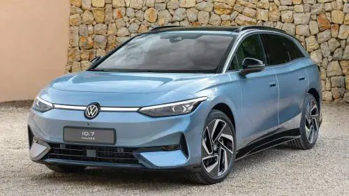Nuova Volkswagen ID.7 Tourer, svelata la station elettrica per viaggi a zero emissioni