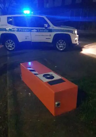 C'è Fleximan a Buccinasco, già abbattuti gli autovelox