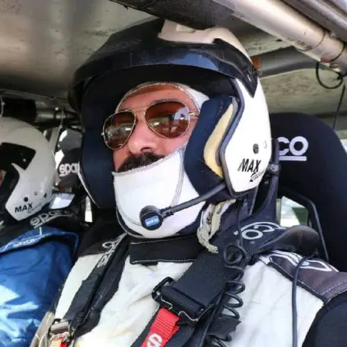 Terribile scontro tra auto e moto nella pista Porsche di Nardò: muore collaudatore 36enne