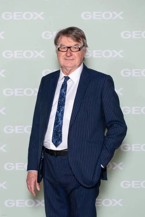 Geox, nuovo piano industriale in due fasi. Nel 2026 stimati ricavi per 680 milioni