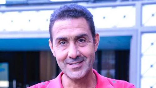 "Non si trova sugli scaffali": la Feltrinelli nasconde il nuovo libro di Vannacci