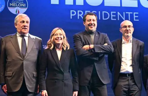 Il giorno dell'autocritica in casa centrodestra. "Arroganti sulla scelta dei candidati"