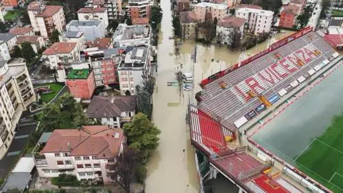 Maltempo, Zaia chiede lo stato di crisi. Allerta anche in Emilia e in Piemonte