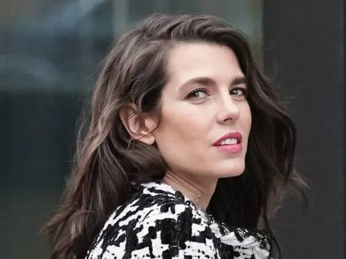 L'addio a Dimitri e gli incontri con Nicolas: nuovo amore per Charlotte Casiraghi