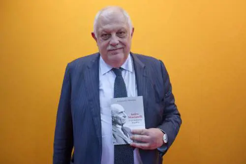 Il "Cagnone" guardiano del giornalismo, senza mordere né leccare nessuno