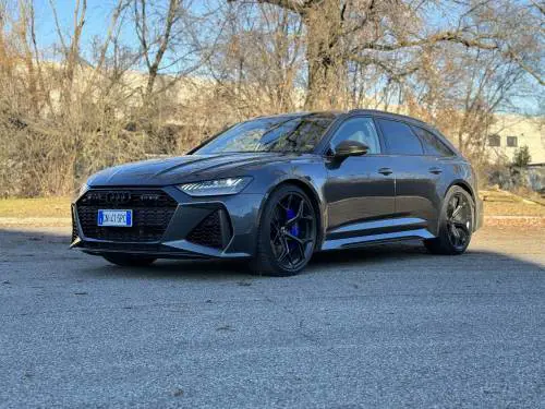 Audi RS6 Performance: la prova della Station Wagon che ama fare la supercar