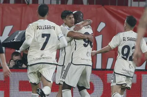 Una Roma cinica schianta 4-1 il Monza: in gol sia Lukaku che Dybala