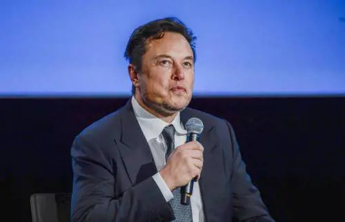 "Uso ketamina. Ma gli investitori...". La rivelazione di Elon Musk