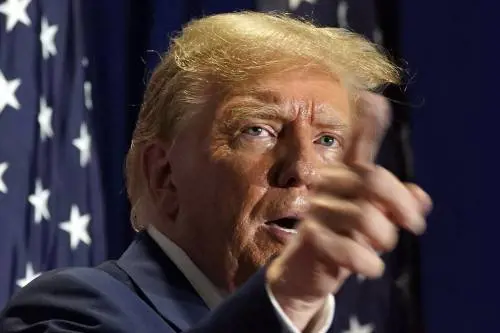 Biden-Trump senza rivali: via alla sfida