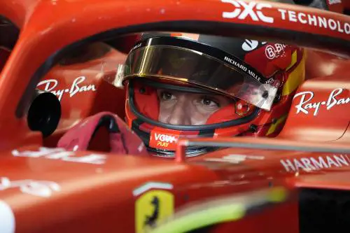 Fuori in 5 secondi. Ecco il test su Sainz per capire se potrà correre al GP d'Australia