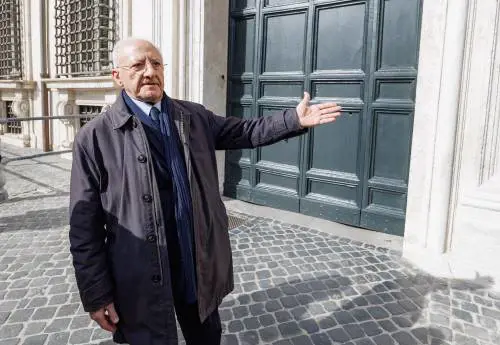 Garza scordata, punito uomo di De Luca