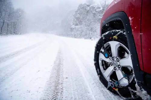 Preparatevi a un fine settimana "ciclonico": arriva un'altra ondata di pioggia e neve