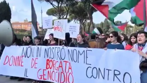 ”Non una di meno”, tranne se sei ebrea: lo strano 8 marzo delle femministe