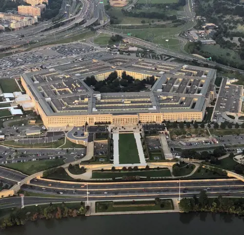 Cina, missili e narcos: il nuovo piano Usa per l'esercito