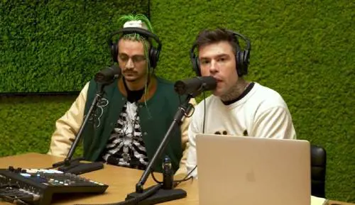 "Sono disposto a pagare di più...". Fedez pressa Luis Sal su Muschio Selvaggio