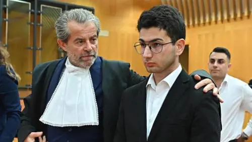Uccise il padre, nuovo processo in Appello per Alex