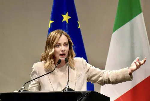 "La nostra riforma del fisco aiuterà i contribuenti onesti ma niente favori ai furbi. Le tasse? Non sono mai belle"