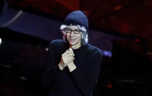 "Problemi di salute". Salta il concerto di Giovanni Allevi, fan in ansia